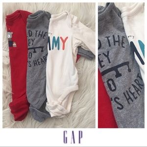 (SOLD) Baby Gap Mommy Love Bundle